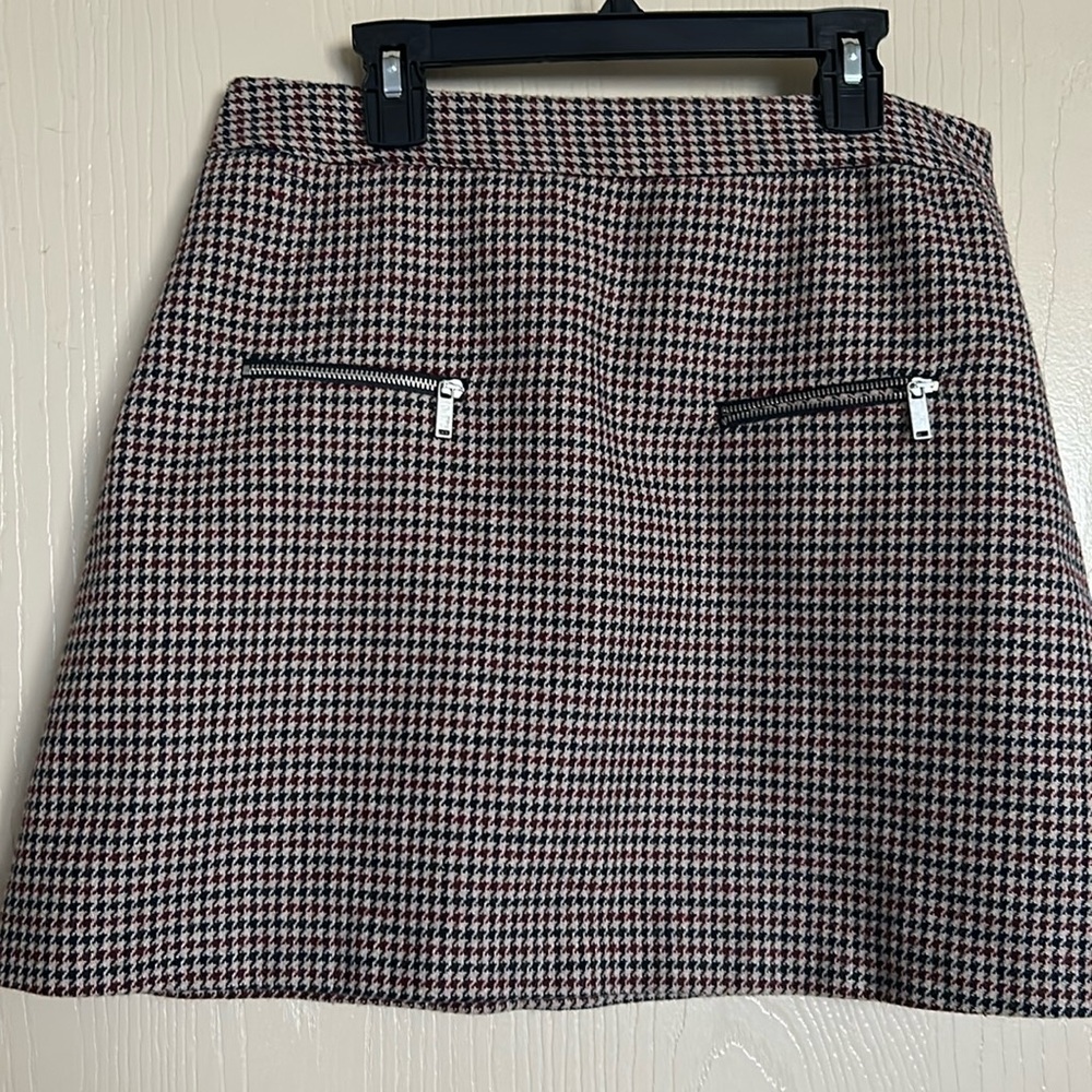Plaid navy/cream/burgundy mini skirt